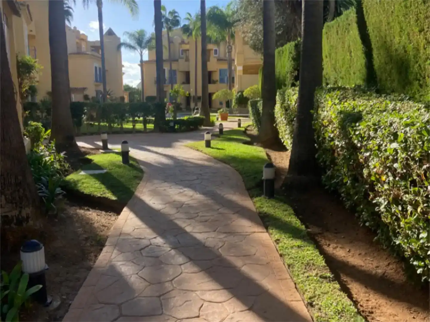 Exterior view of Flat for rent in Milla de Oro