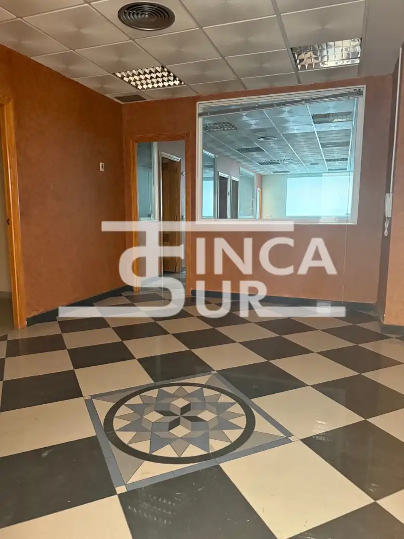 Büro mit Aufzug zum Verkauf in Calle Sierra de las Estancias 9, imagen 6