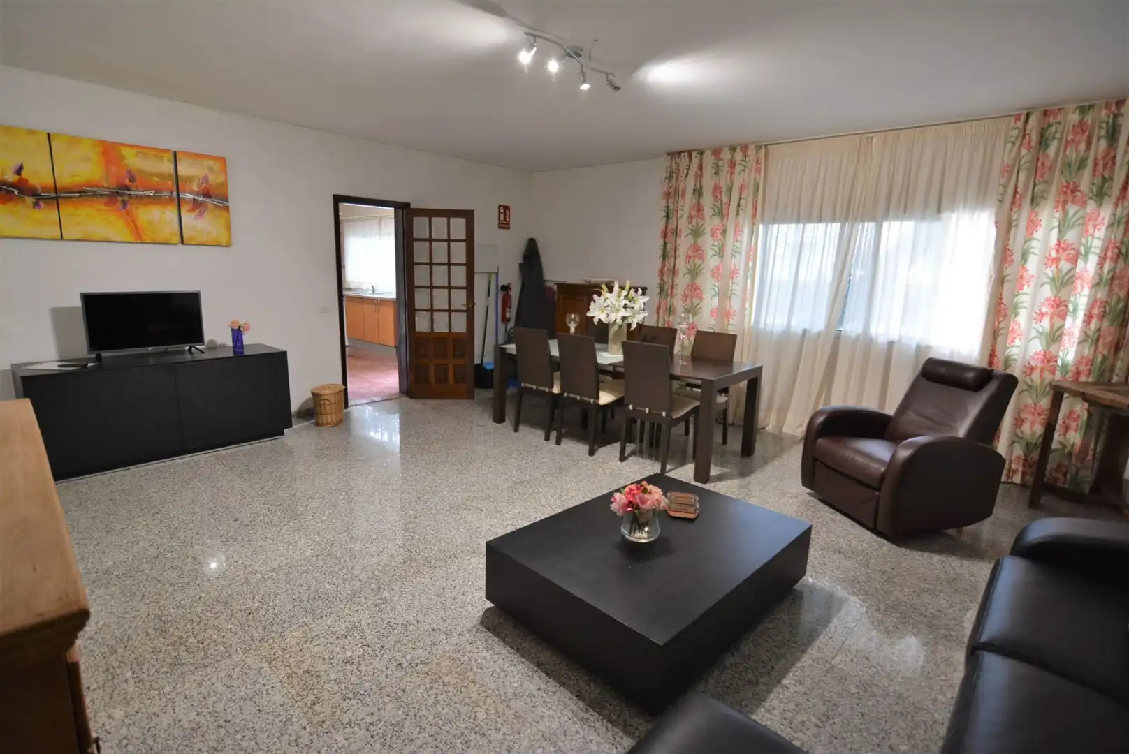 Sala de estar de Casa o chalet en venta en Los Realejos con Jardín privado, Terraza y Trastero
