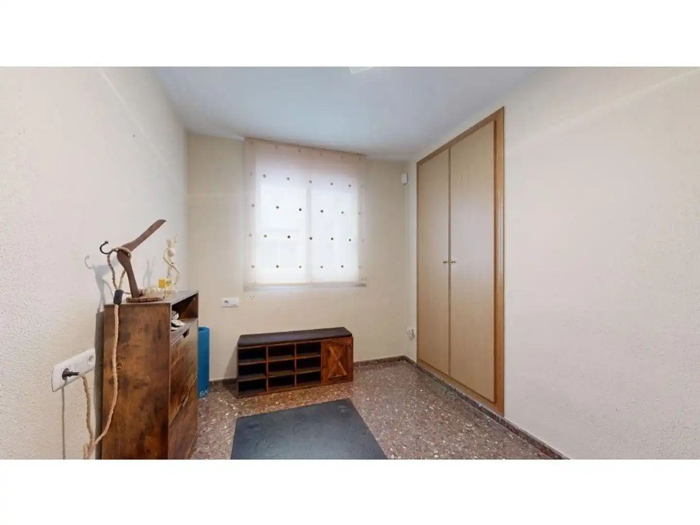 Habitación de Ático en venta en Paterna con Aire acondicionado, Terraza y Trastero