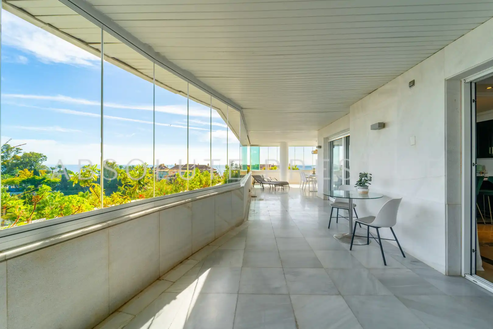 Terrassa de Apartament en venda en Marbella amb Aire condicionat, Terrassa i Piscina