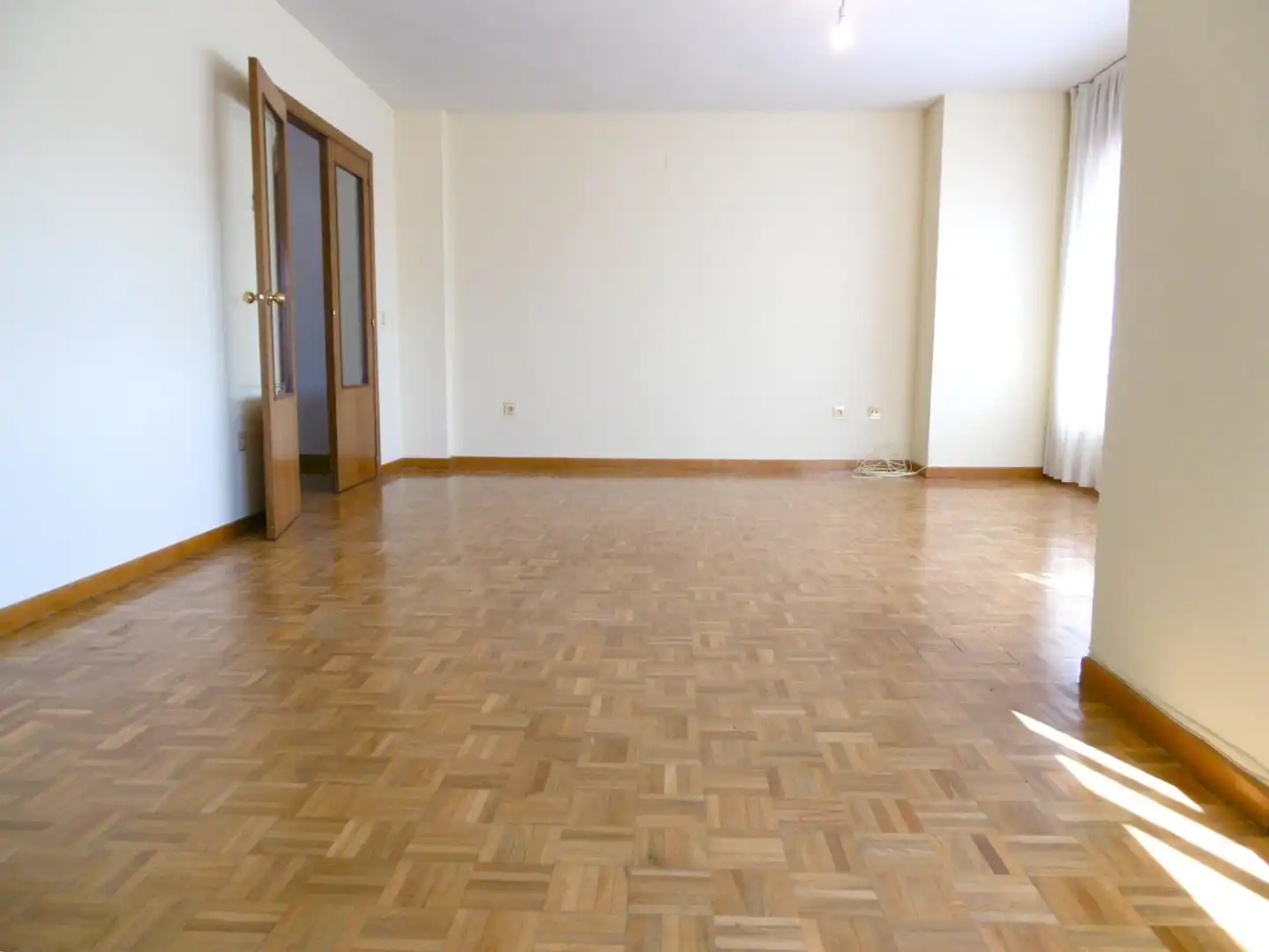 Habitación de Piso de alquiler en Valladolid con Calefacción
