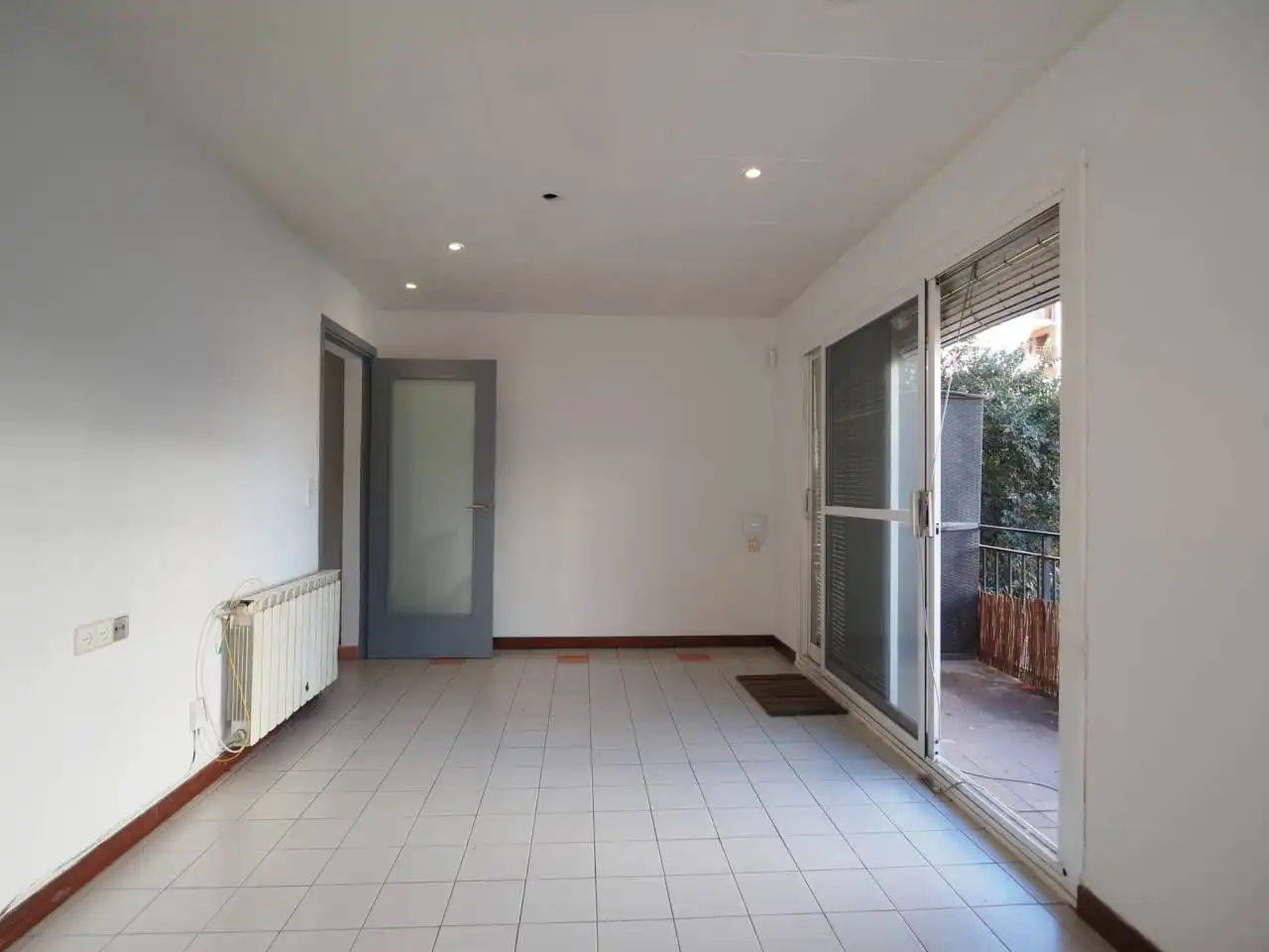 Flat with terrace for sale in Avenida Sant Esteve