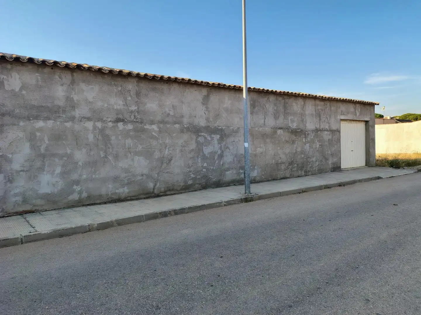 Vista exterior de Casa o xalet en venda en Arenales de San Gregorio amb Terrassa i Piscina
