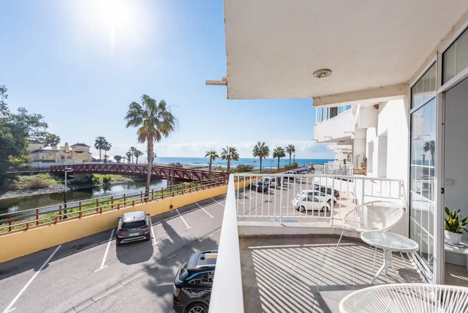 Vista exterior de Apartament en venda en Marbella amb Aire condicionat, Terrassa i Moblat