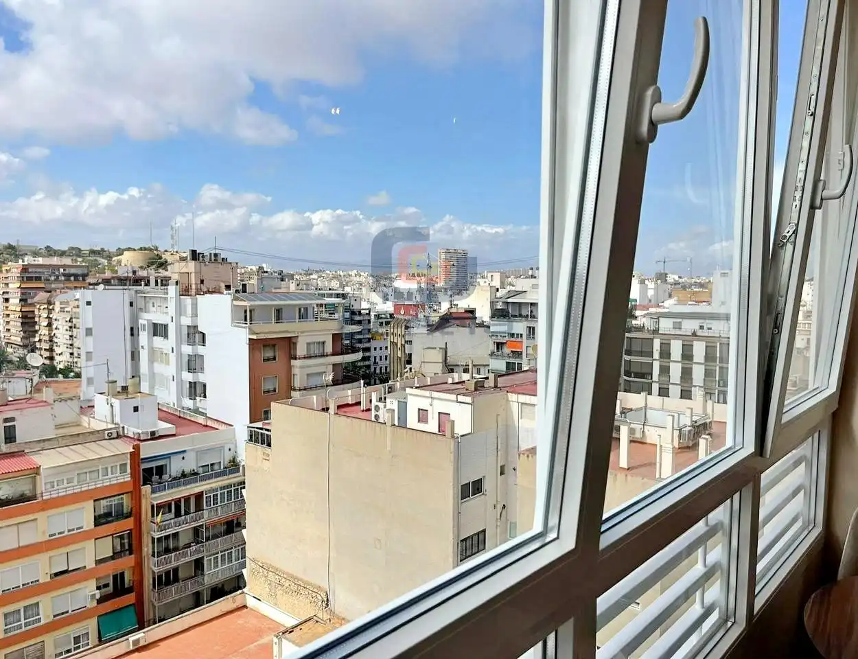 Estudi amb ascensor en venda a Calle POETA VILA Y BLANCO 4, imagen 14