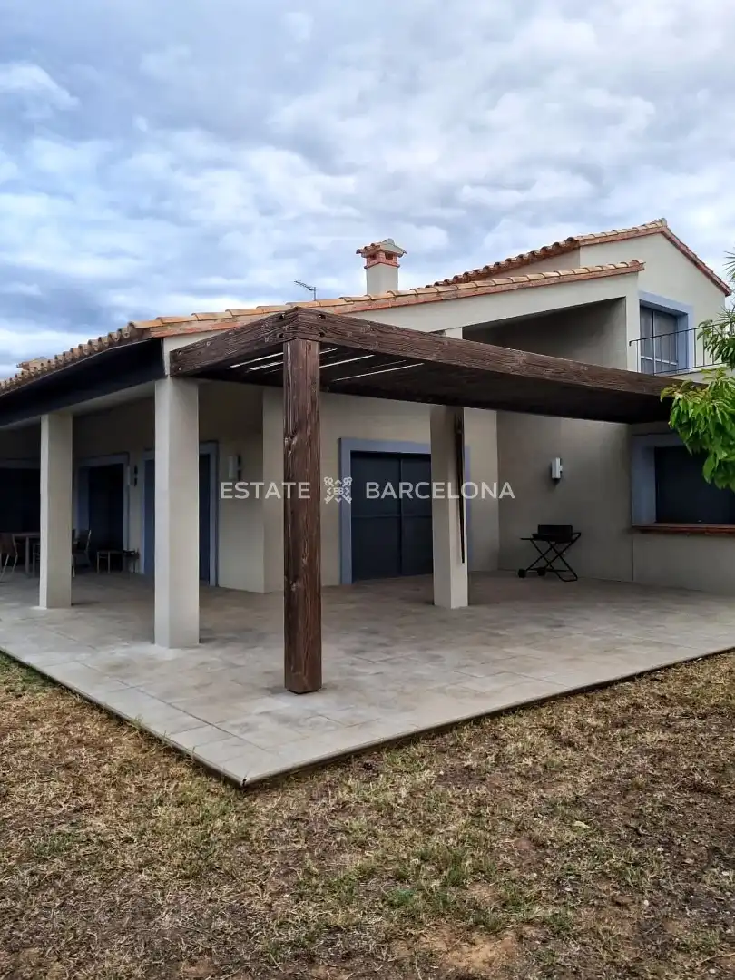 Terrasse von Haus oder Chalet zum Verkauf in Peralada mit Klimaanlage, Heizung und Terrasse