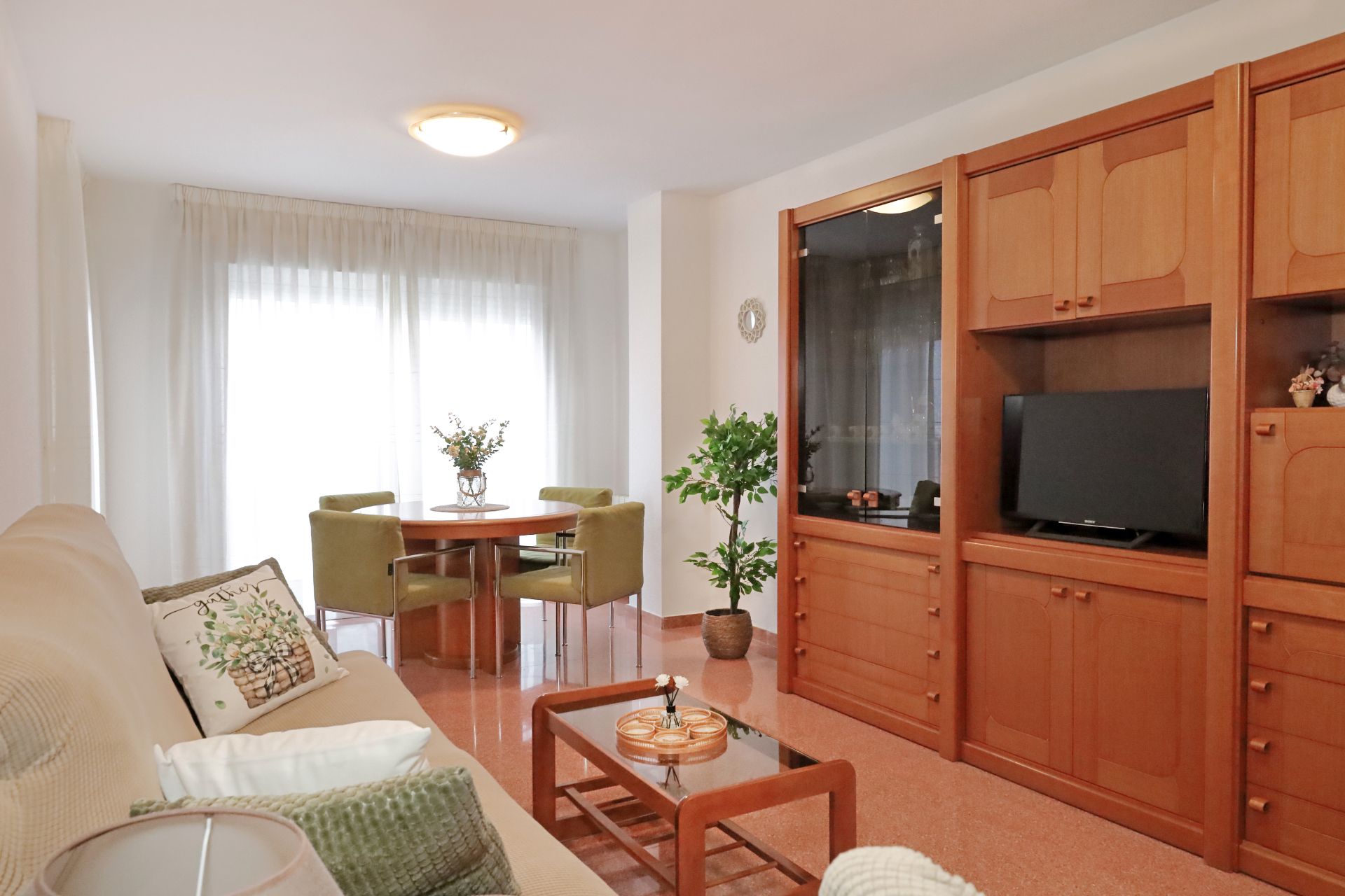 Living room of Flat for rent in Jijona / Xixona  with Heating, Terrace and Furnished