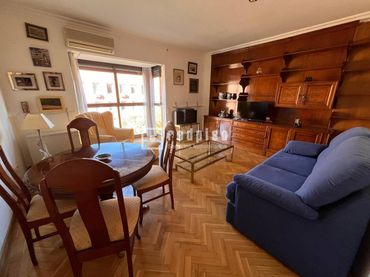 Piso con ascensor en venta en de Alcalá