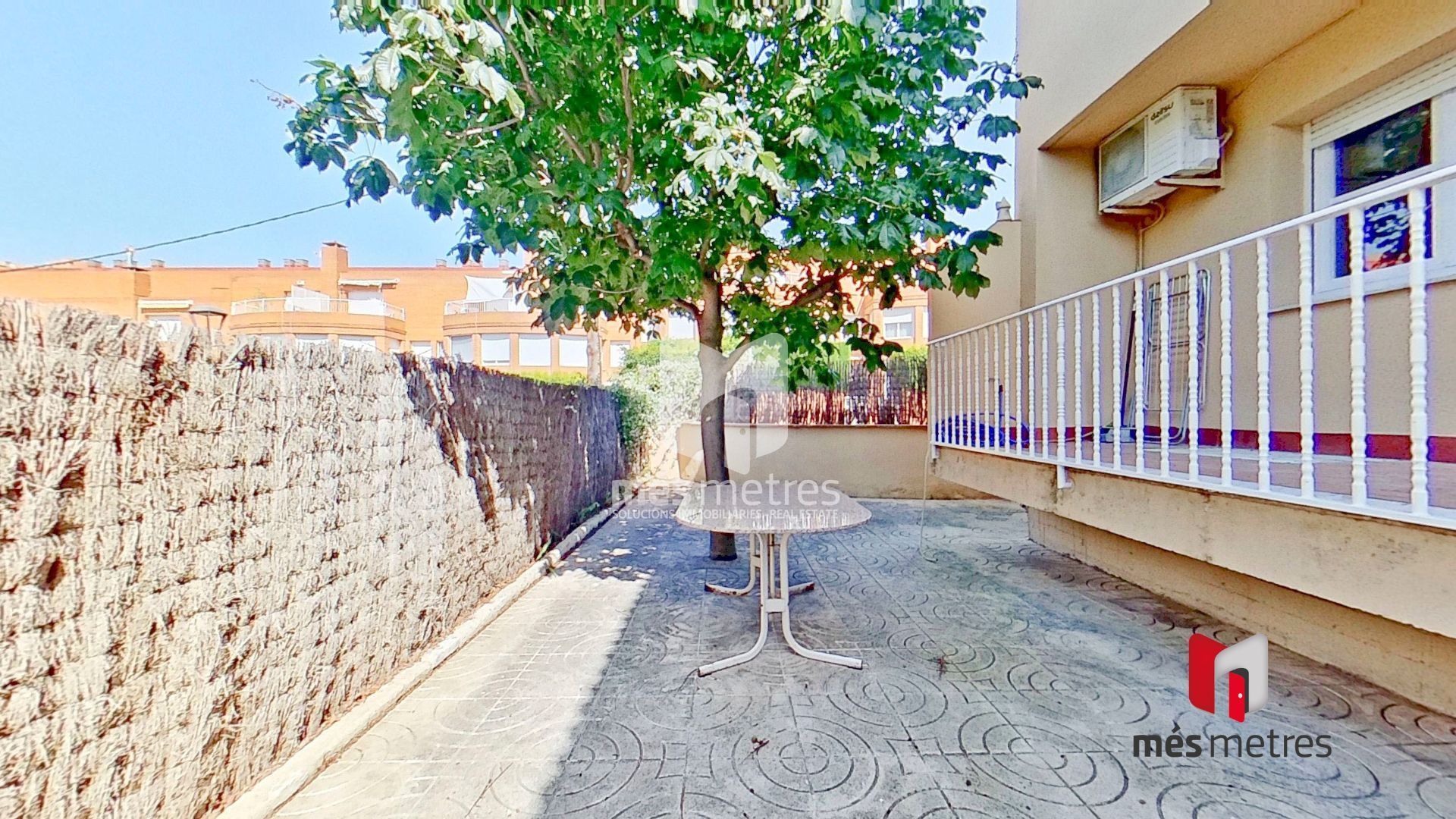 Vista exterior de Casa o xalet de lloguer en Teià amb Jardí privat