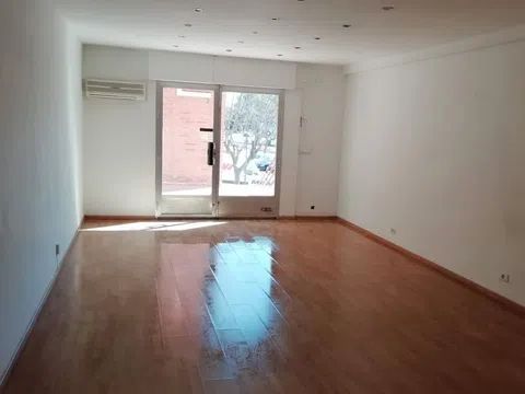 Local de lloguer en Sant Joan d'Alacant amb Aire condicionat, Calefacció i Parquet