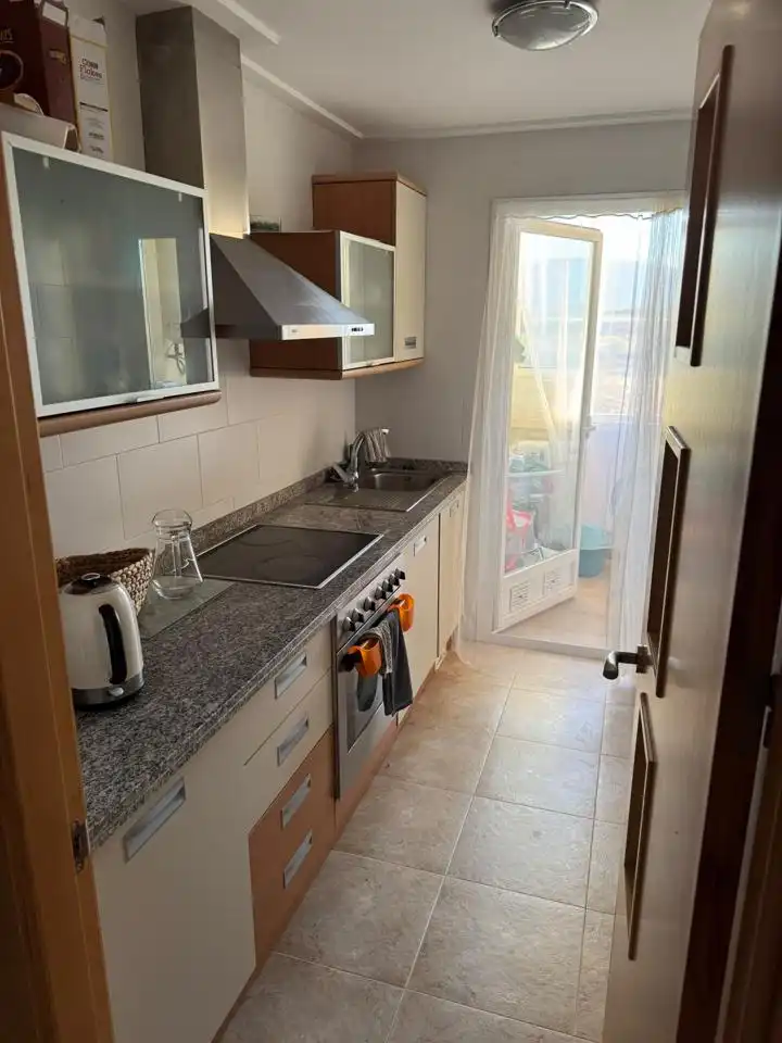 Küche von Wohnung zum Verkauf in Murcia mit Klimaanlage, Terrasse und Möbliert
