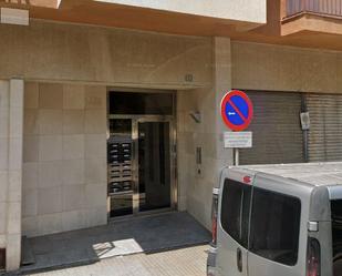 Garage for sale in Salt