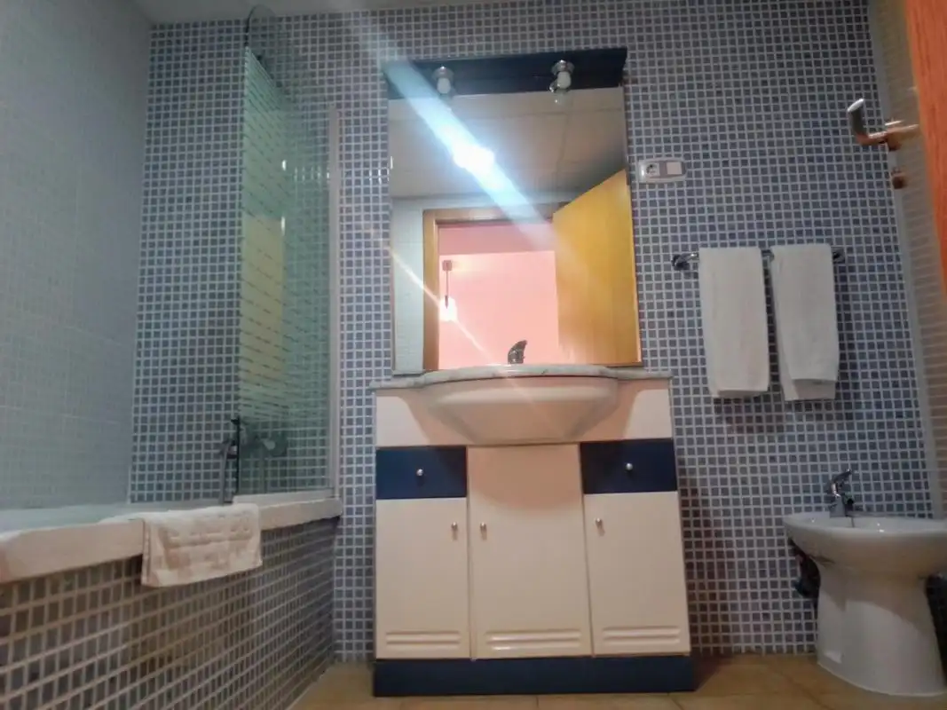 Bany de Apartament en venda en Águilas amb Piscina comunitària