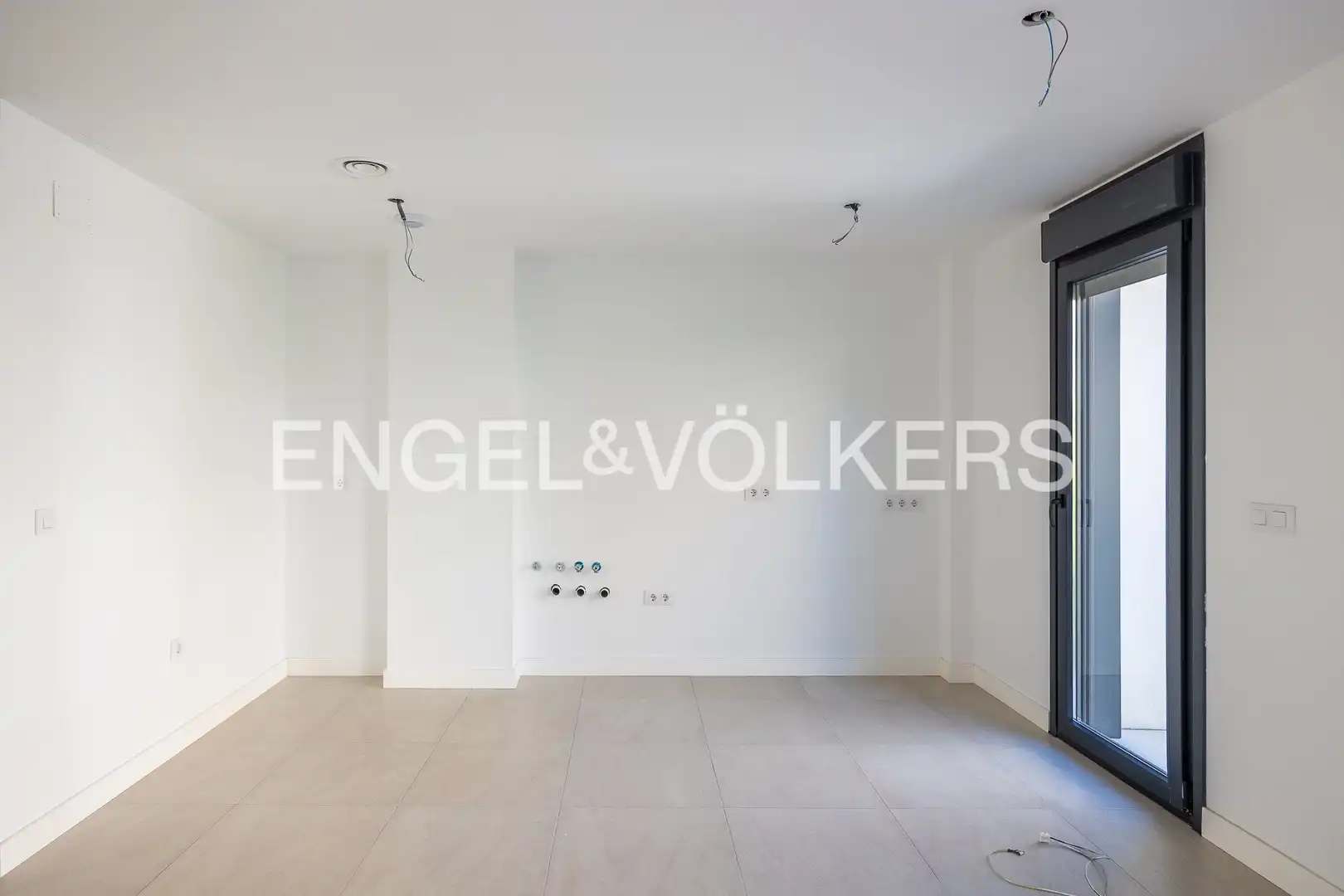 Piso en venta en Sevilla con Aire acondicionado, Calefacción y Piscina
