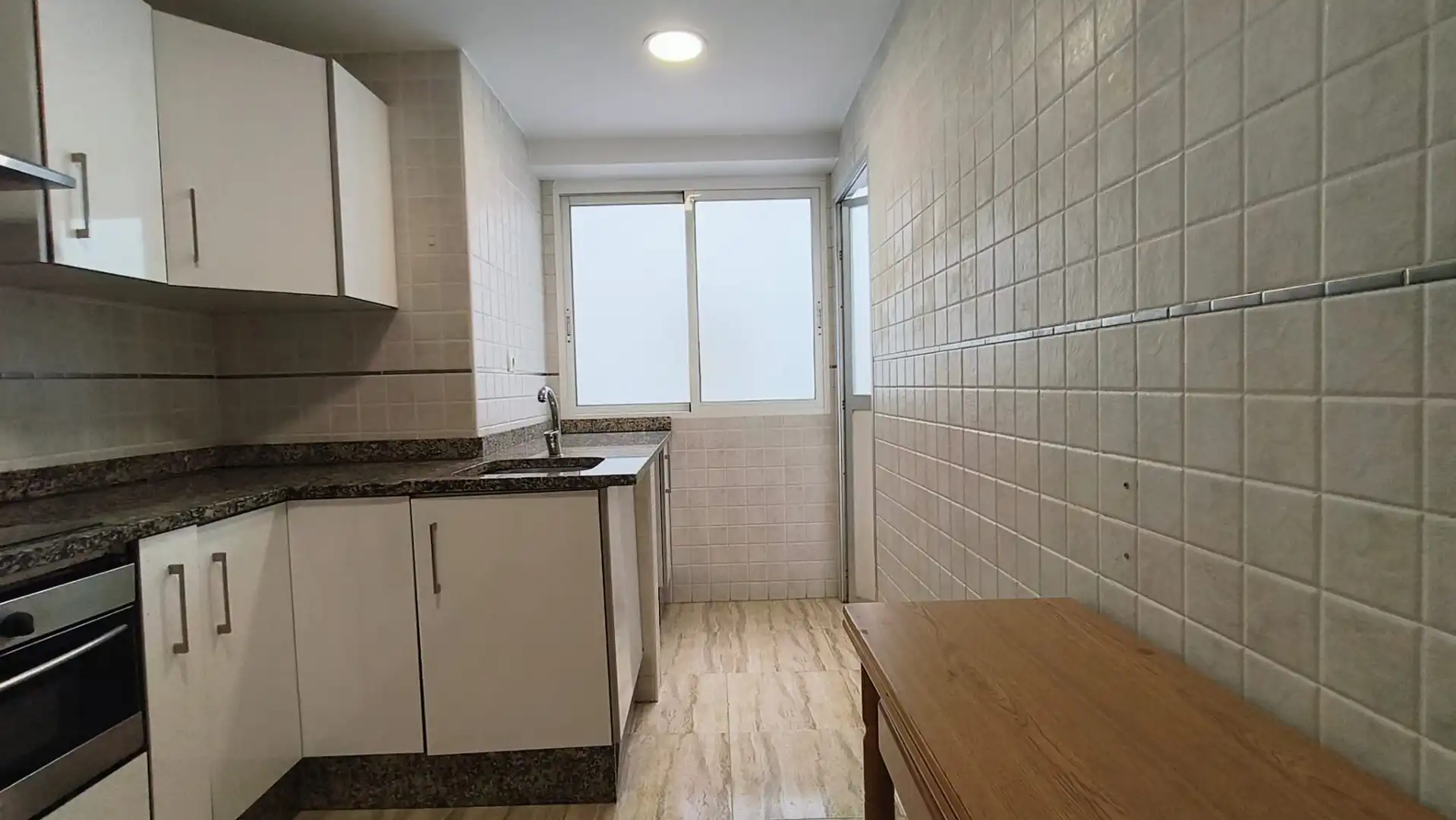 Cocina de Piso de alquiler en Alzira con Aire acondicionado y Horno