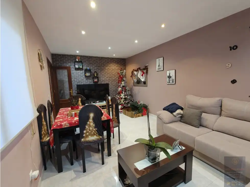 Sala de estar de Casa o chalet en venta en Quismondo con Calefacción y Terraza