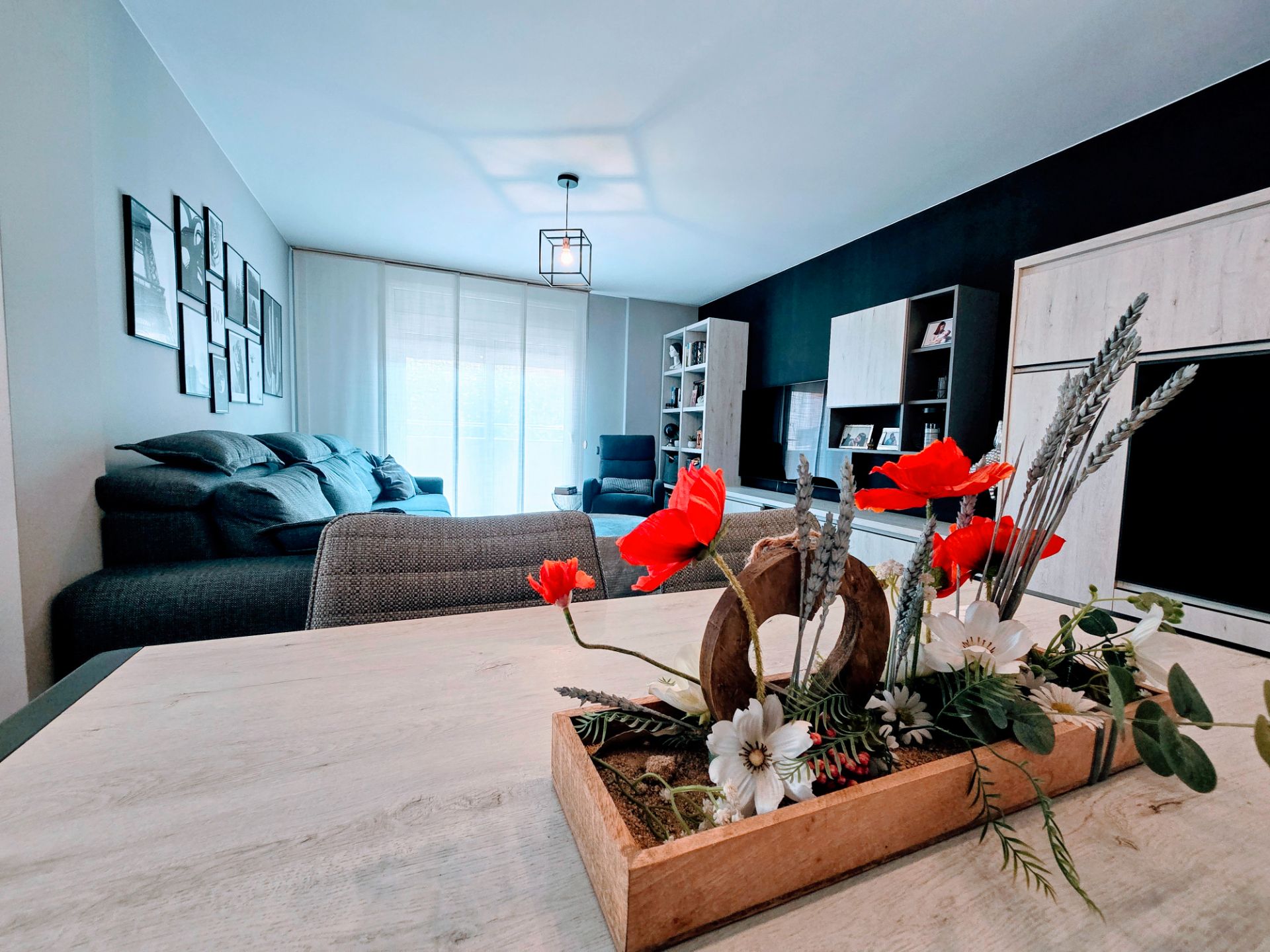 Pis en venda a Caputxins - Ambulatori