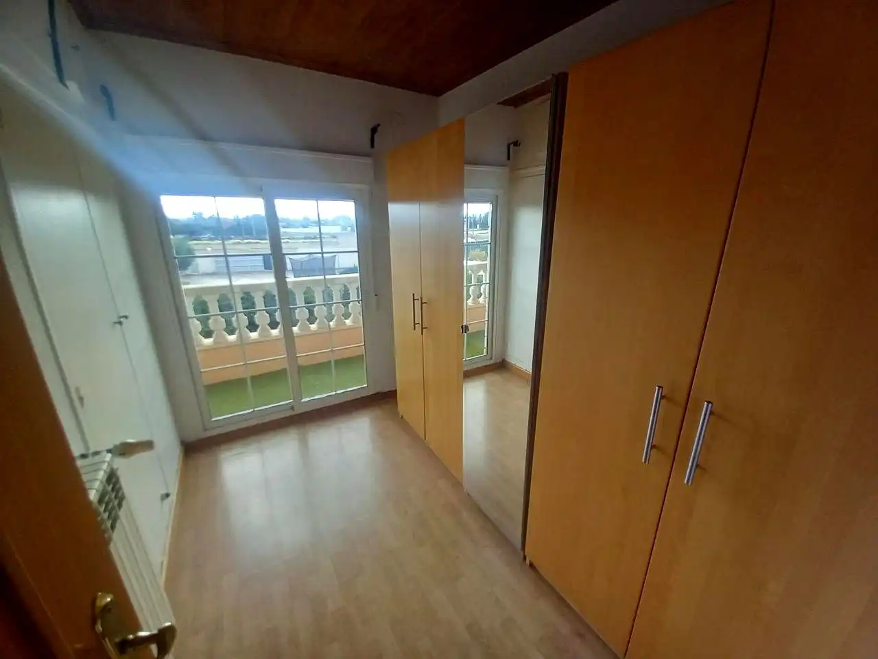 Dormitori de Casa o xalet en venda en Zaragoza amb Aire condicionat, Calefacció i Jardí privat