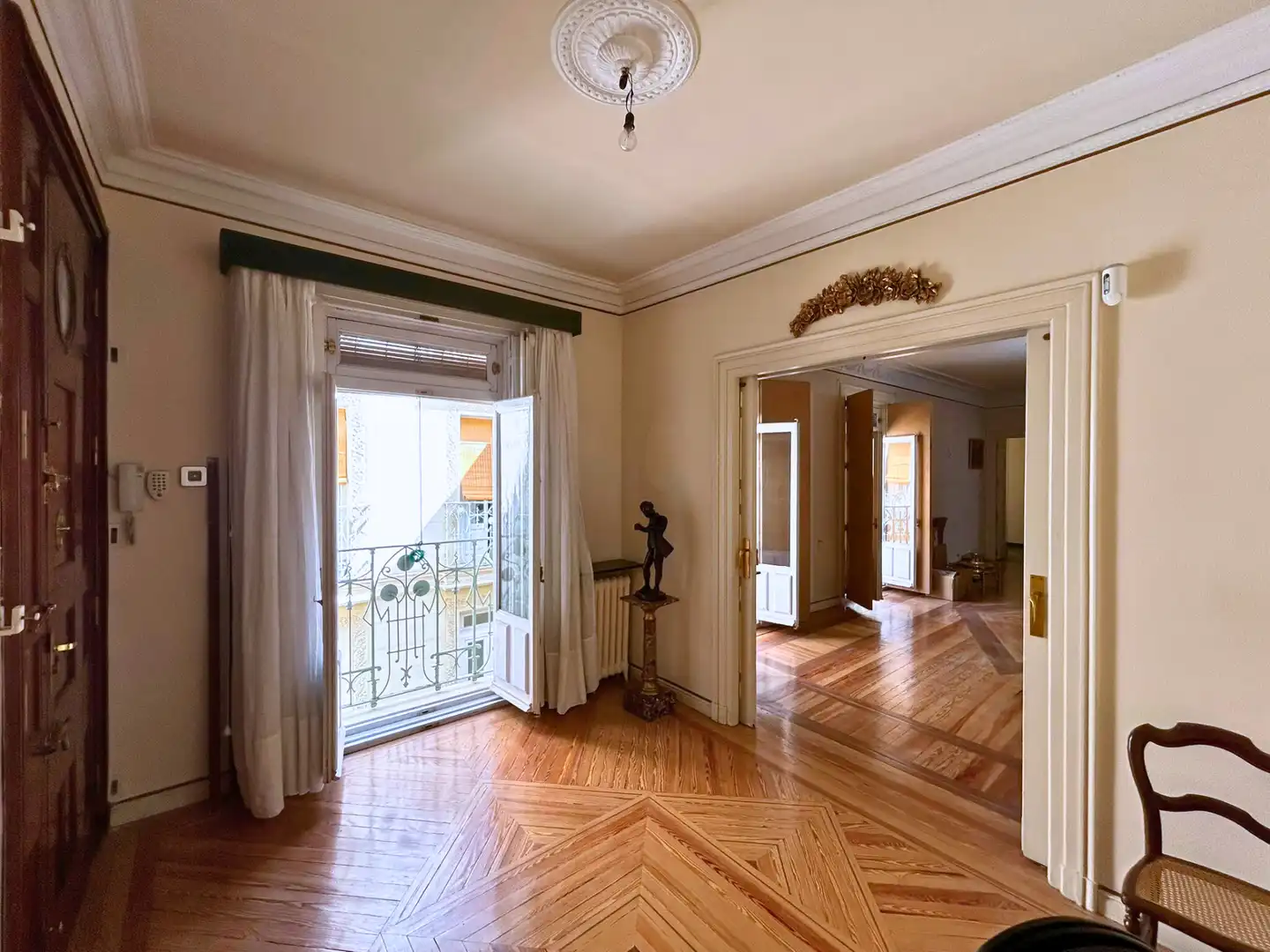 Piso en venta en Madrid con Calefacción, Parquet y Trastero