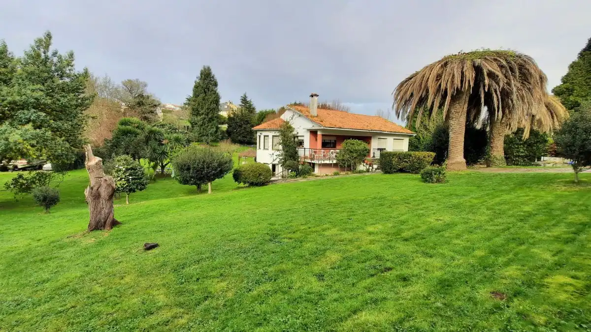 Jardí de Casa o xalet en venda en Bergondo