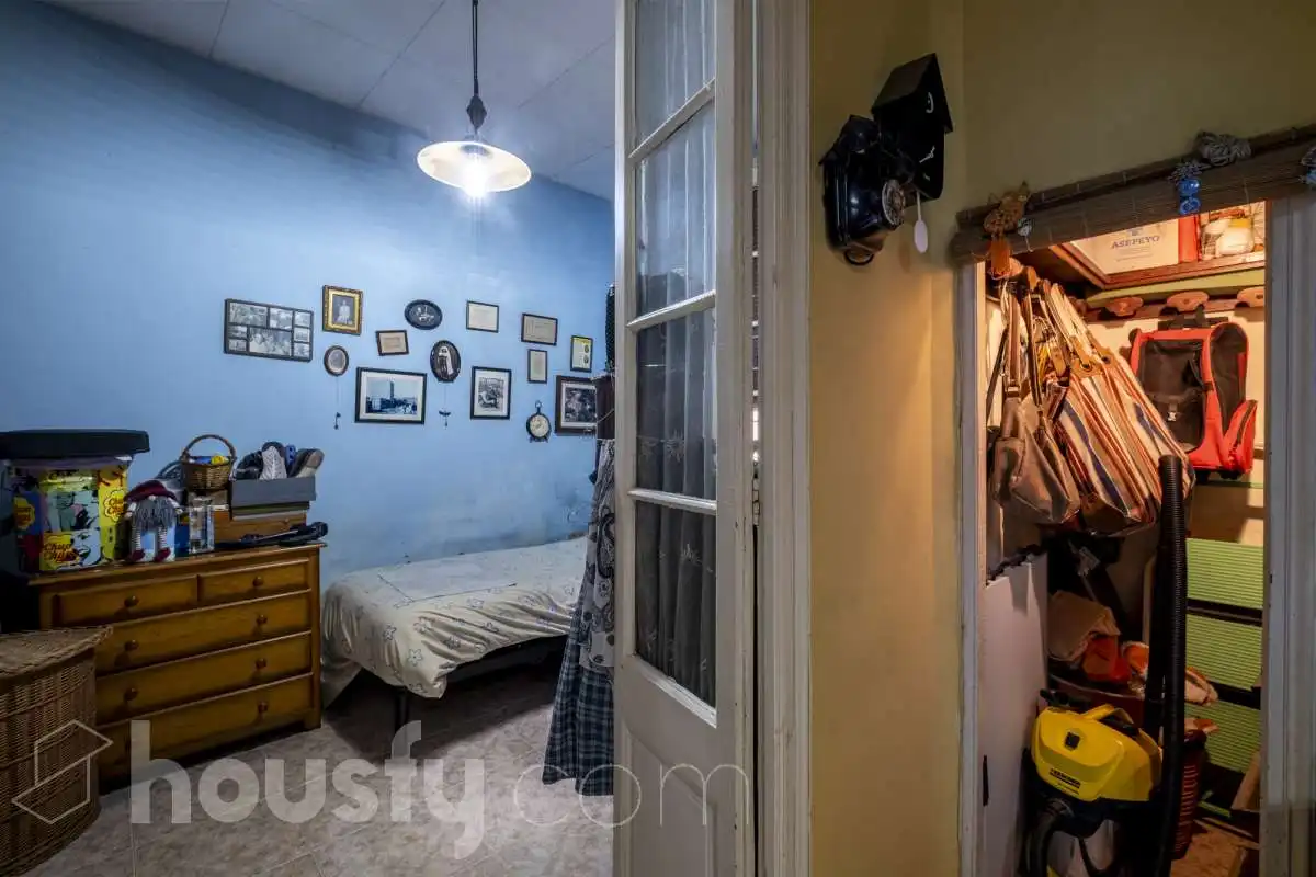 Schlafzimmer von Haus oder Chalet zum Verkauf in Barcelona mit Klimaanlage, Privatgarten und Terrasse