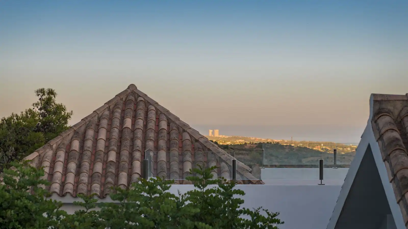 Chalet con piscina en venta en Urbanizacion los Altos de los Monteros, imagen 25