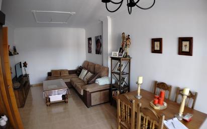 Living room of Flat for sale in Cedillo del Condado  with Air Conditioner and Terrace