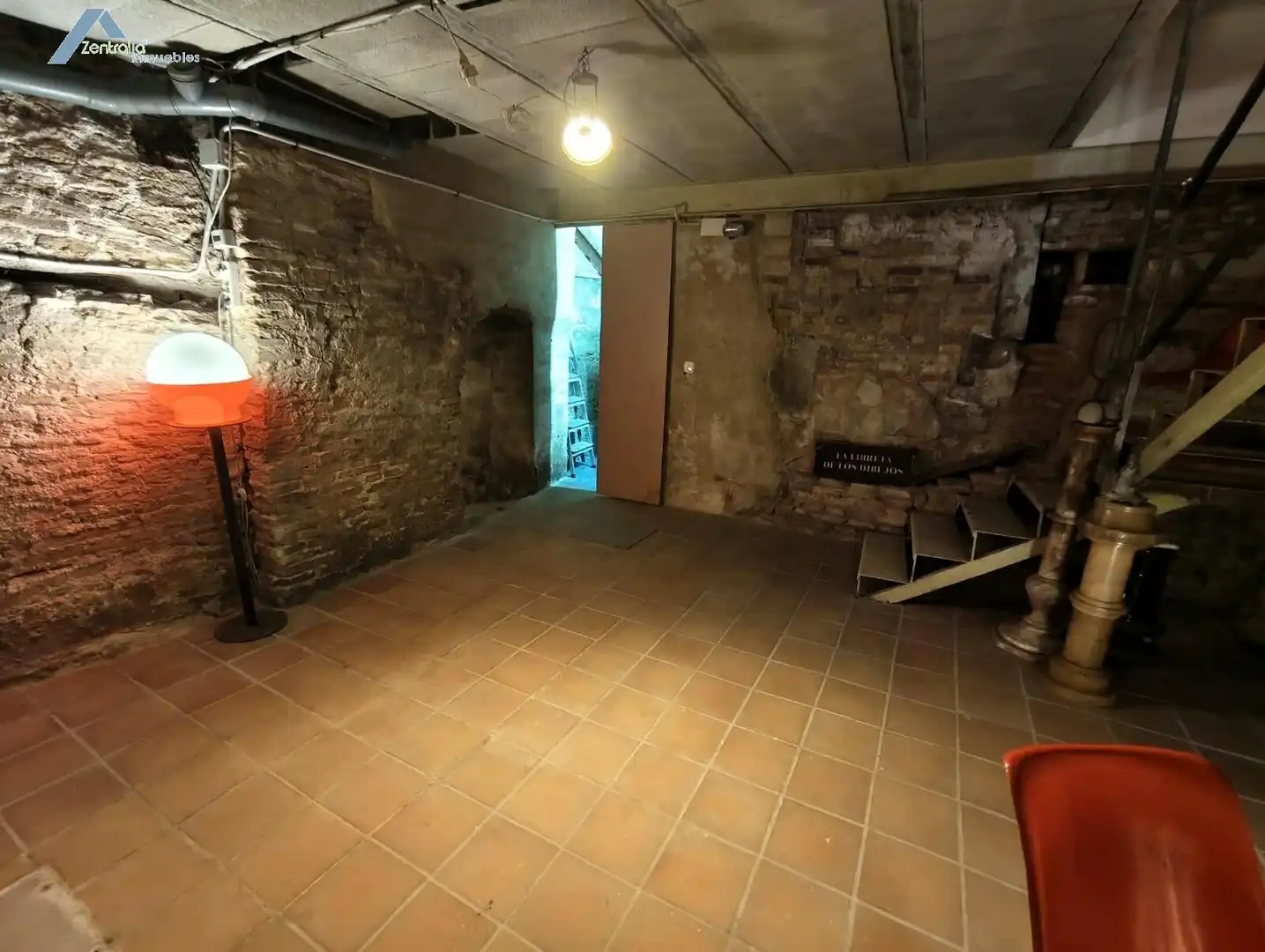 Business premises for sale in Calle de Contamina 19, imagen 24