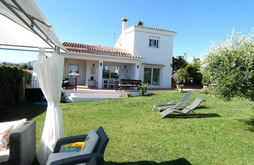 Maison avec jardin à vendre à San Pedro de Alcántara