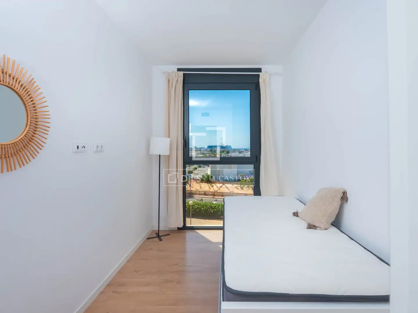 Habitación de Piso en venta en Santa Eulària des Riu con Aire acondicionado, Calefacción y Terraza