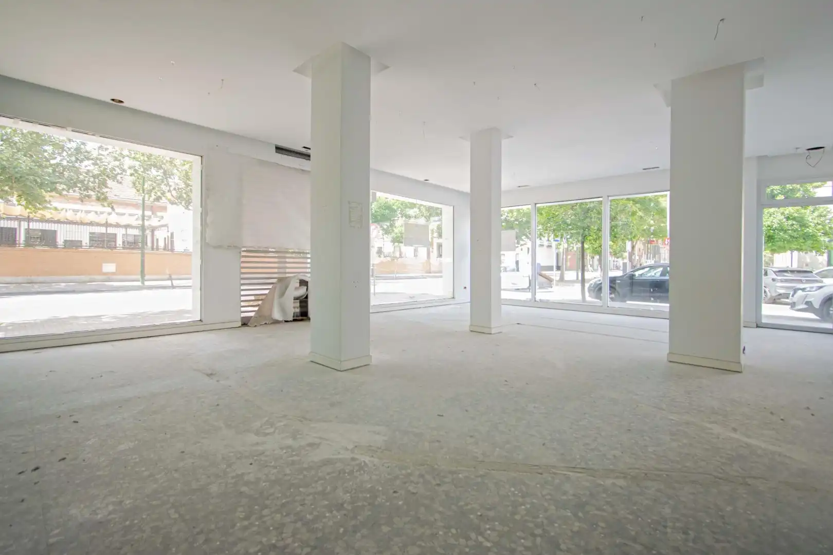 Local comercial en venda a Casco Antiguo, imagen 3