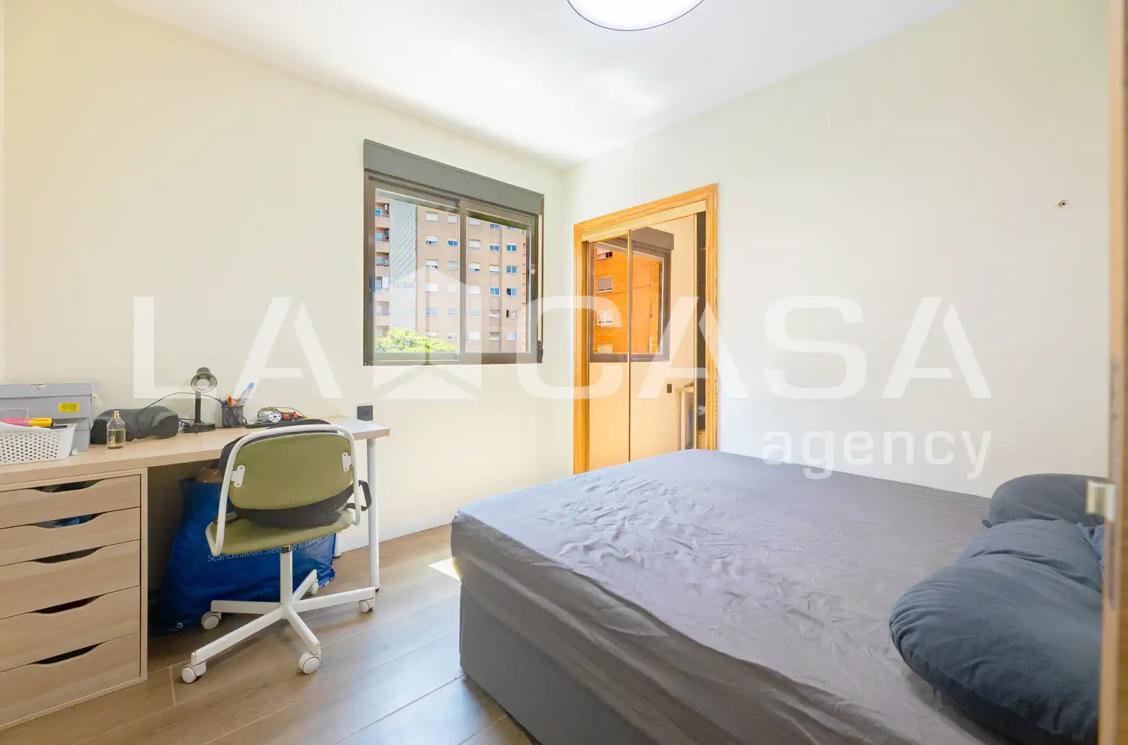 Bedroom of Flat for sale in Valencia  with Heating and Balcony