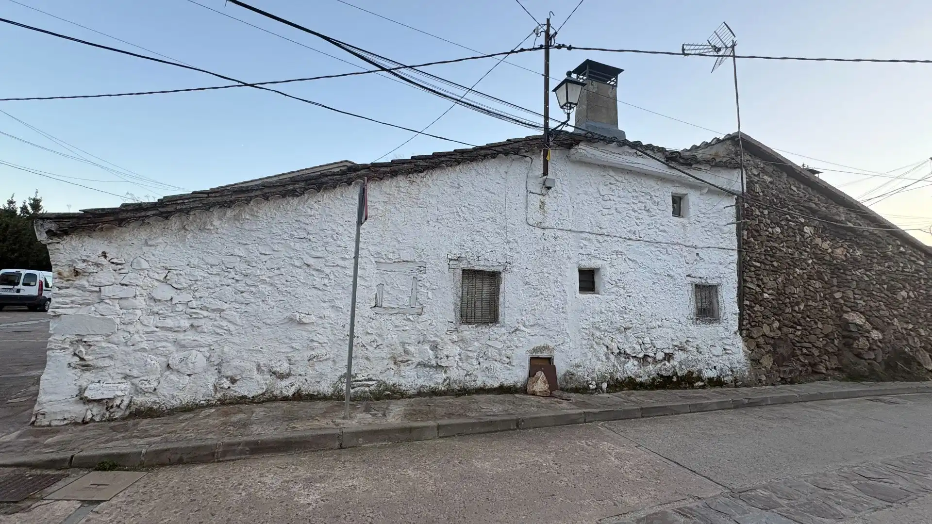 Außenansicht von Country house zum Verkauf in Villavieja del Lozoya