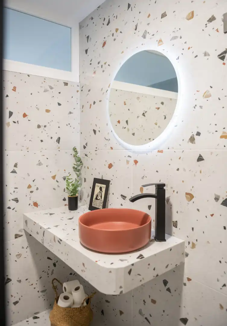 Bathroom of Flat for sale in Vélez-Málaga  with Furnished