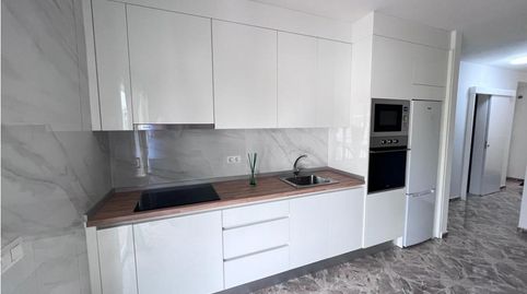 Foto 2 de Apartamento en venta en Buzanada, Arona