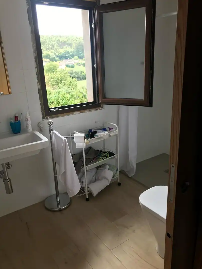 Baño de Casa o chalet en venta en Ponteceso con Calefacción, Jardín privado y Trastero