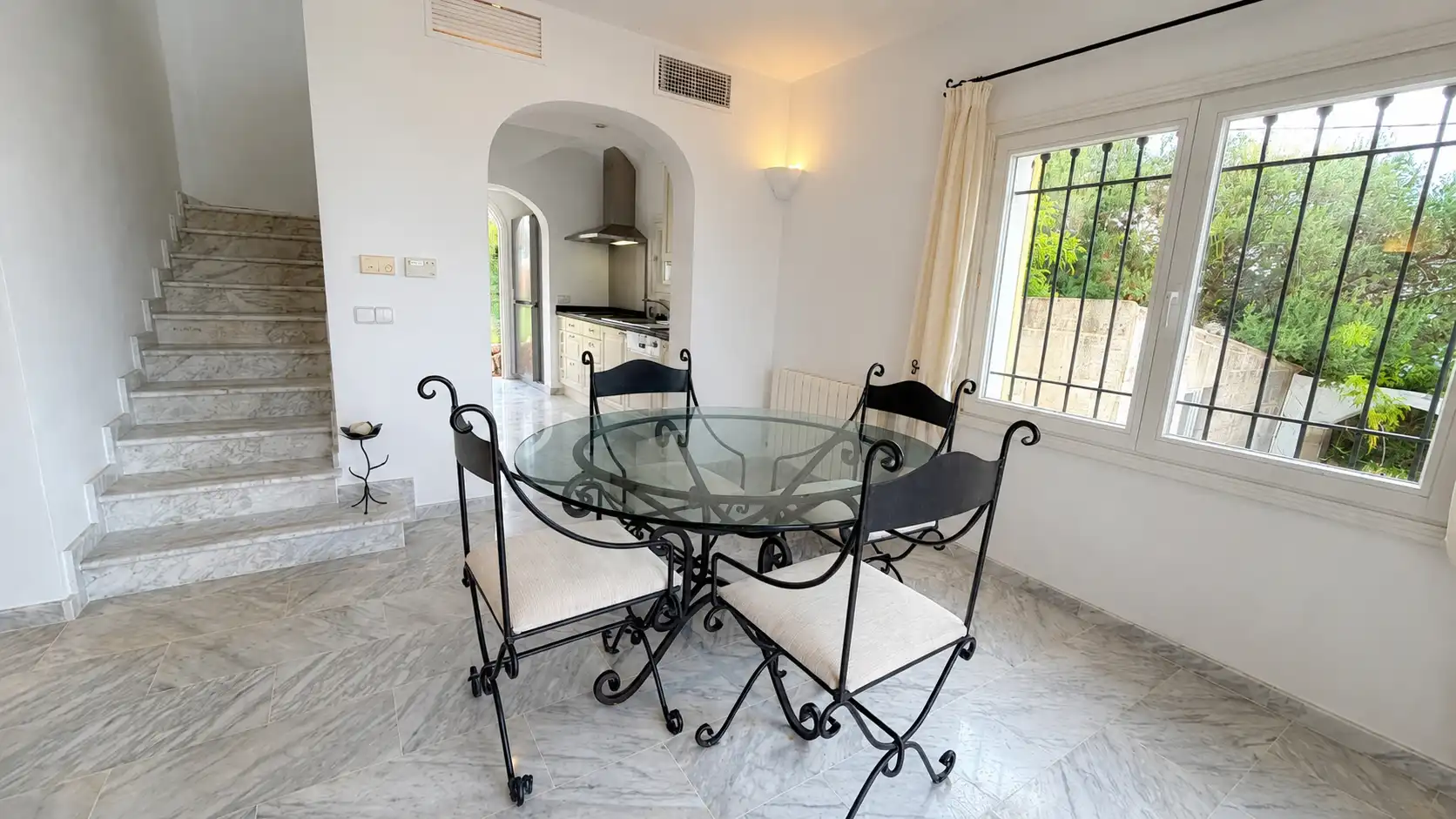 Detached house with terrace for sale in Carrer Baixada al Port 8, imagen 17