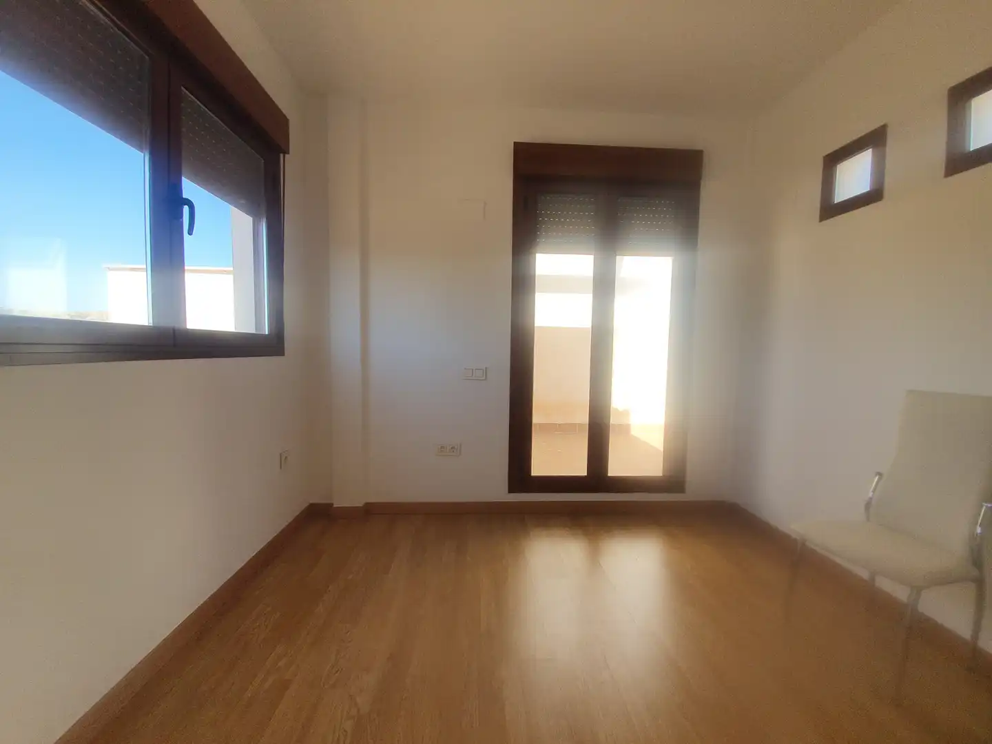 Dormitori de Casa adosada en venda en Guadix amb Terrassa, Traster i Moblat