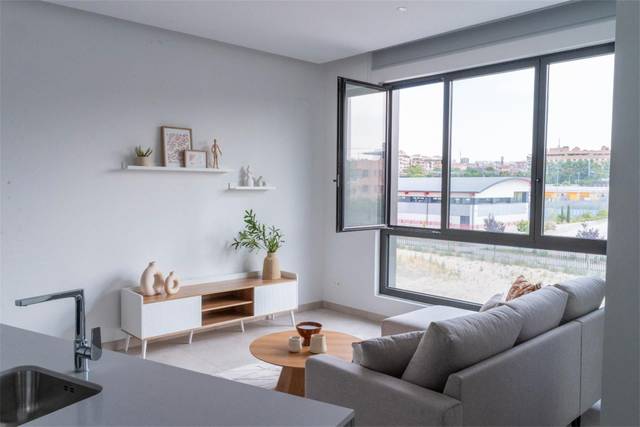 Piso en Alquiler en Calle de la Jacaranda, 10 en Delicias