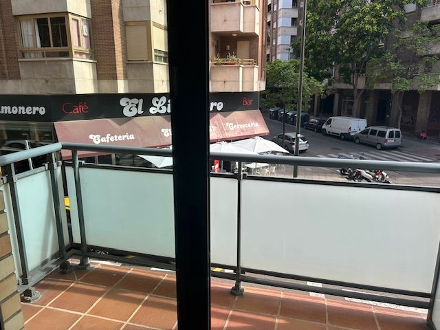 Flat to rent in  Zaragoza Capital  with Heating, Parquet flooring and Furnished