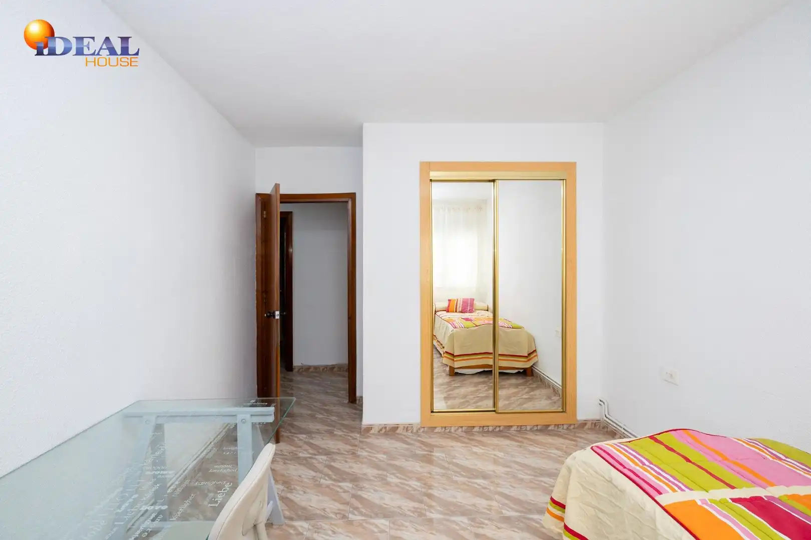 Flat with lift for sale in Calle Santa Paula, imagen 11
