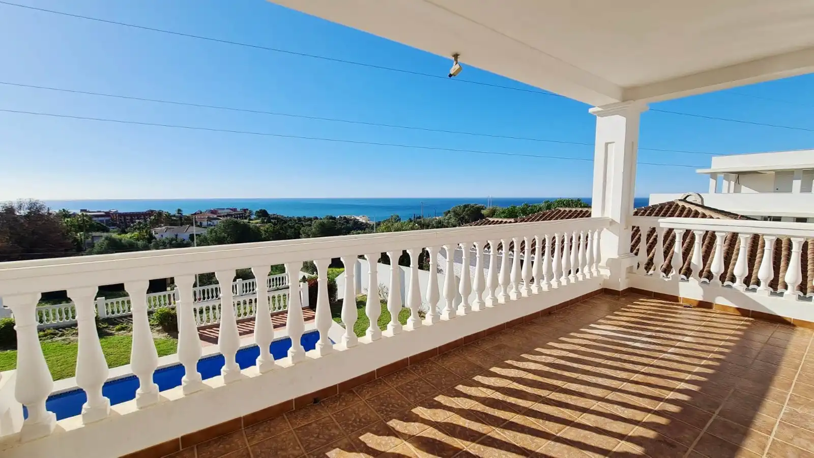 Terrassa de Casa o xalet en venda en Benalmádena amb Aire condicionat, Jardí privat i Terrassa