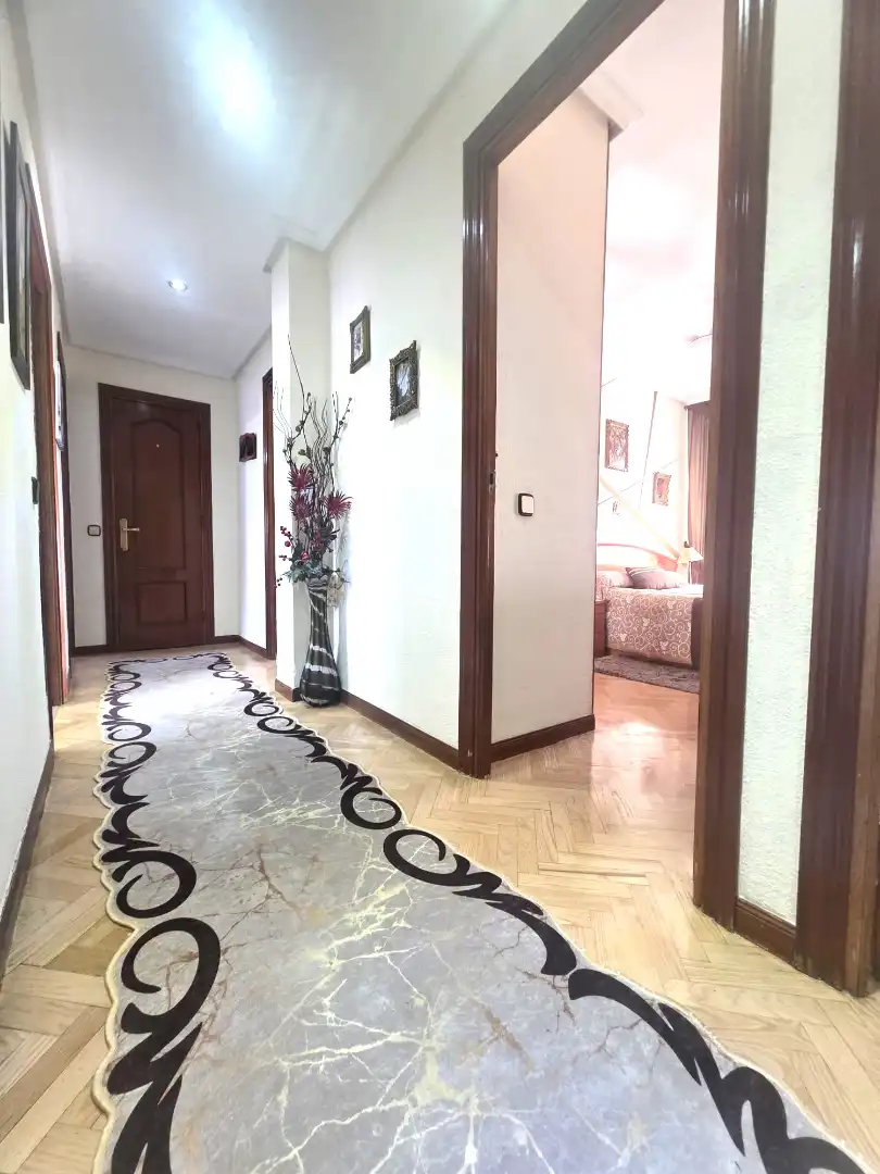 Flat for sale in Madrid  with Air Conditioner, Heating and Parquet flooring