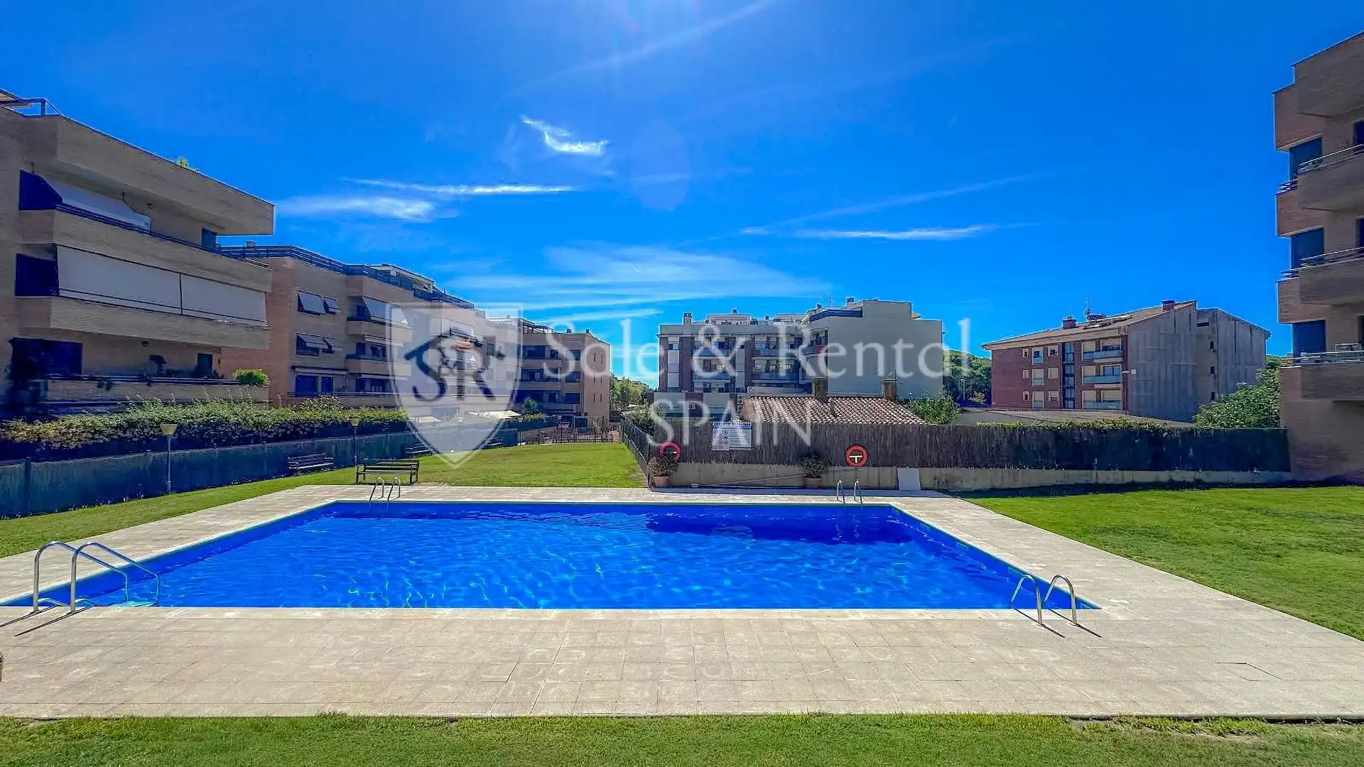 Piscina de Pis en venda en El Molí - El Rieral