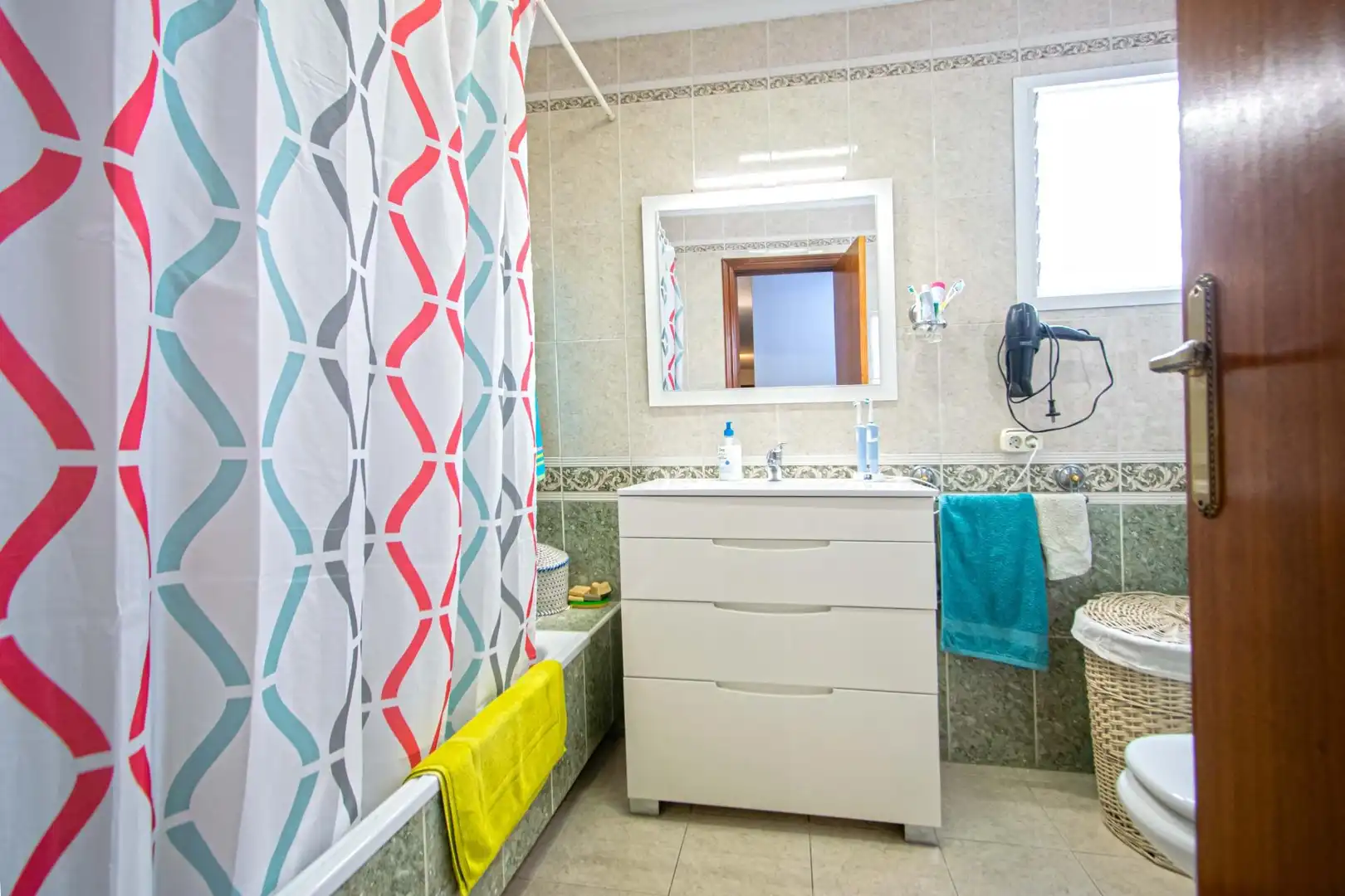 Baño de Piso en venta en Sevilla con Aire acondicionado, Terraza y Trastero