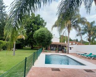 Piscina de Finca rústica en venda en Jimena de la Frontera amb Jardí privat, Piscina i Moblat