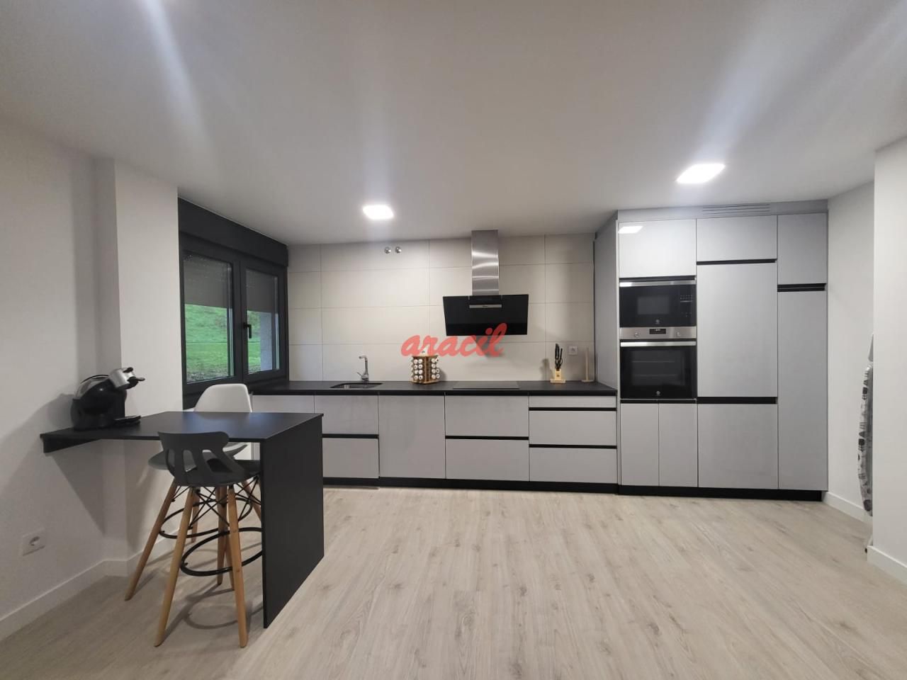 Cocina de Apartamento de alquiler en Barbadás con Calefacción, Trastero y Amueblado