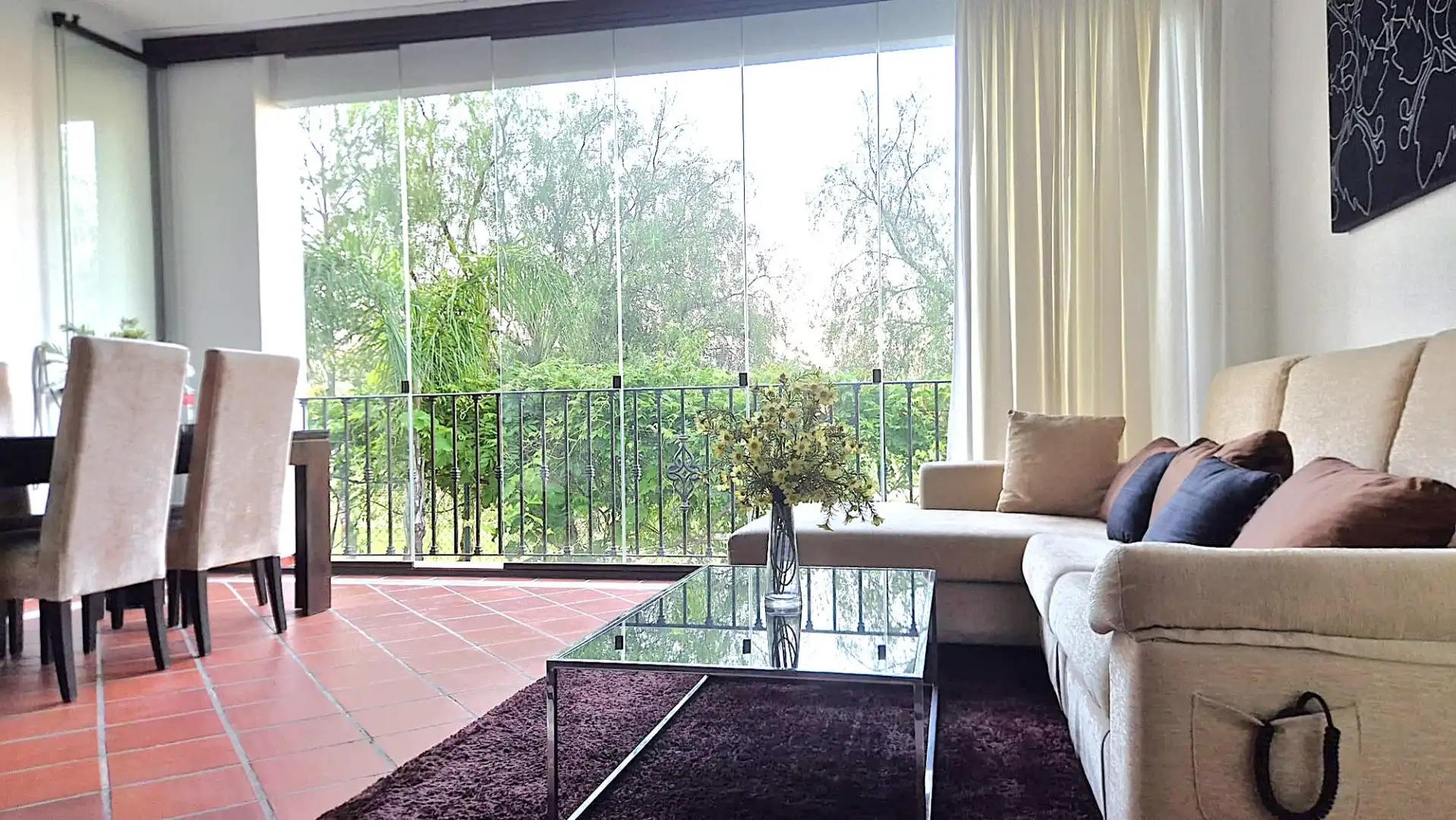 Living room of Detached homes for sale in Estepona  with Air Conditioner, Terrace and Storage room