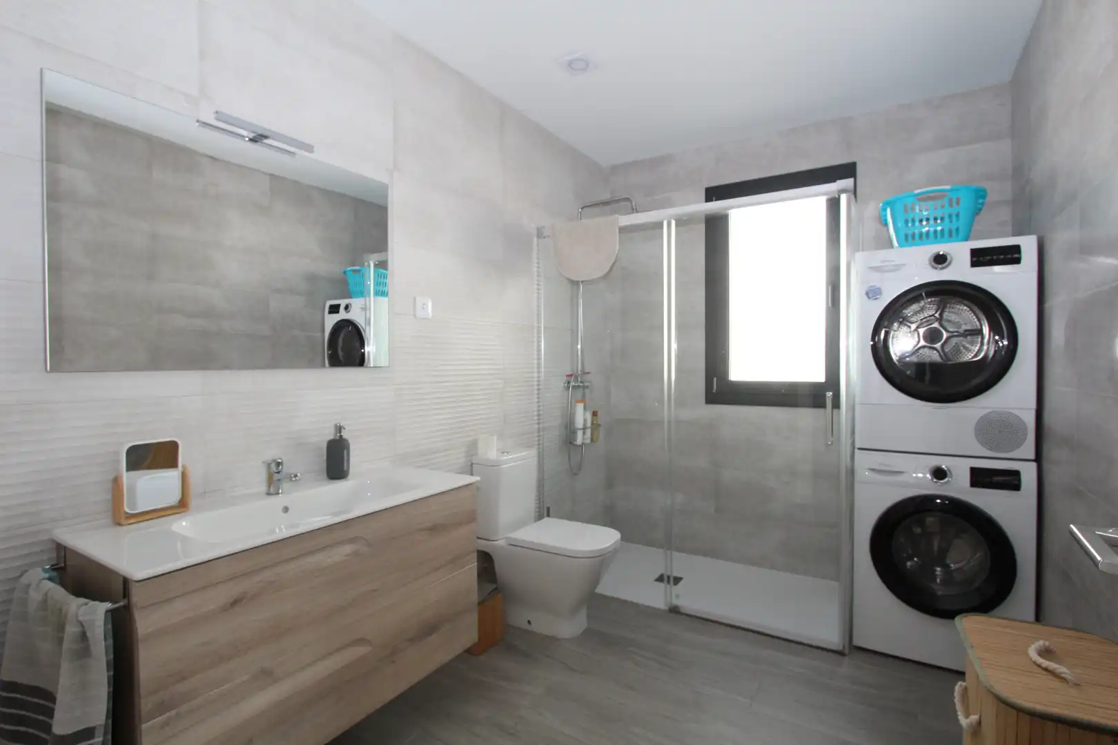 Baño de Casa o chalet en venta en Montbrió del Camp con Aire acondicionado, Jardín privado y Piscina